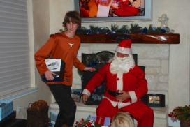 2013-12-23 21-15-59 Hildebrand Christmas.jpg
